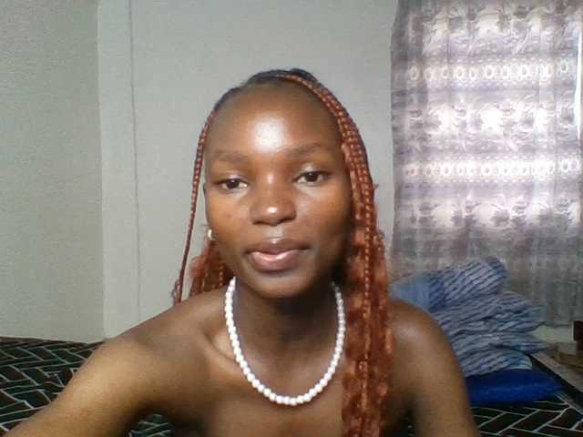 Pocketdoll09 live cam on BongaCams