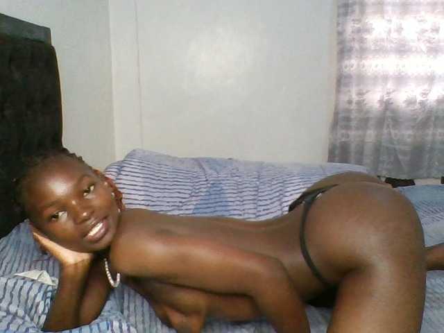 Pocketdoll09 live cam on BongaCams