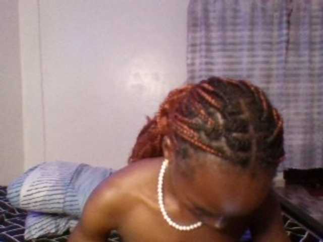 Pocketdoll09 live cam on BongaCams