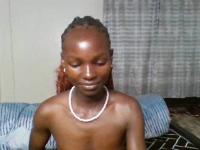Pocketdoll09 live cam on BongaCams