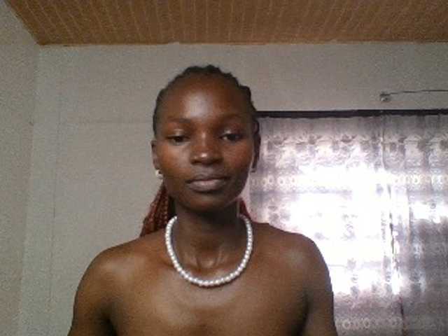 Pocketdoll09 live cam on BongaCams