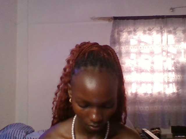 Pocketdoll09 live cam on BongaCams