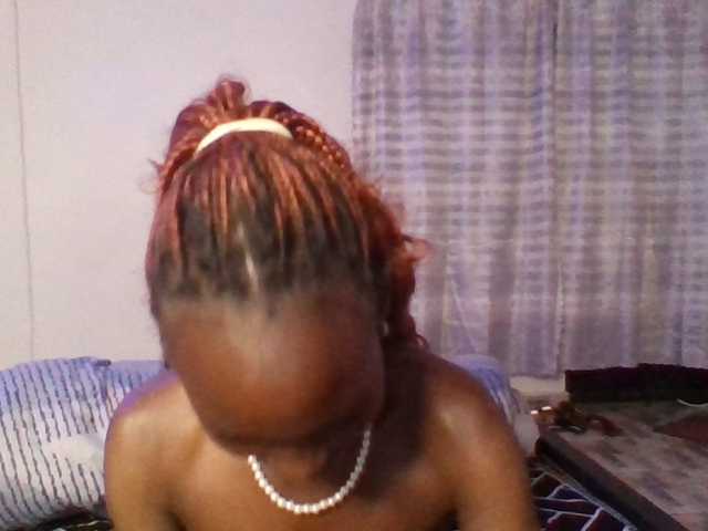 Pocketdoll09 live cam on BongaCams