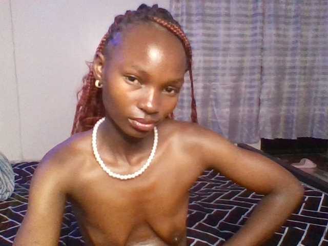 Pocketdoll09 live cam on BongaCams