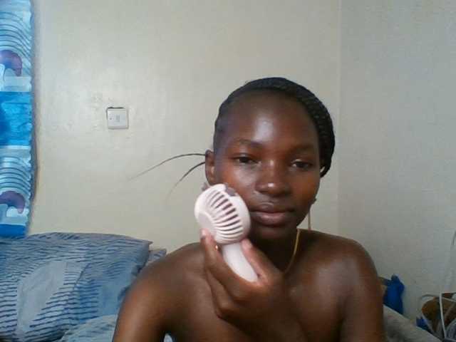 Pocketdoll09 live cam on BongaCams