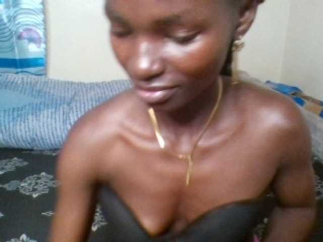 Pocketdoll09 live cam on BongaCams