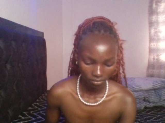 Pocketdoll09 live cam on BongaCams