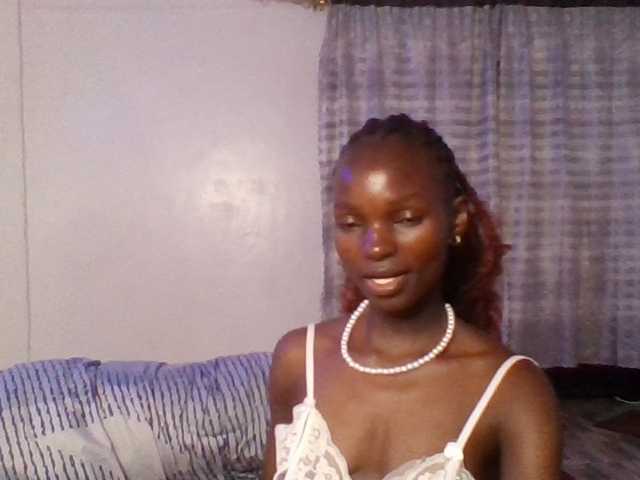 Pocketdoll09 live cam on BongaCams