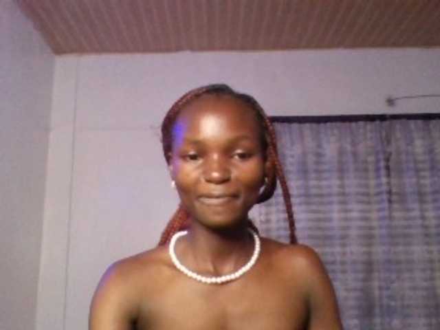 Pocketdoll09 live cam on BongaCams