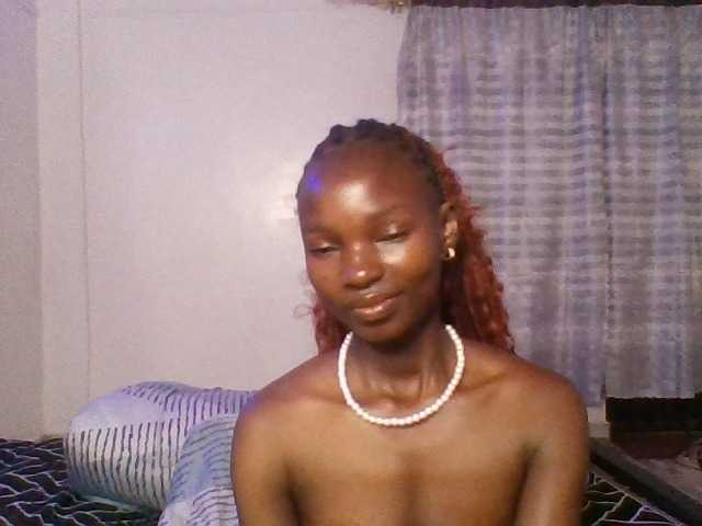 Pocketdoll09 live cam on BongaCams