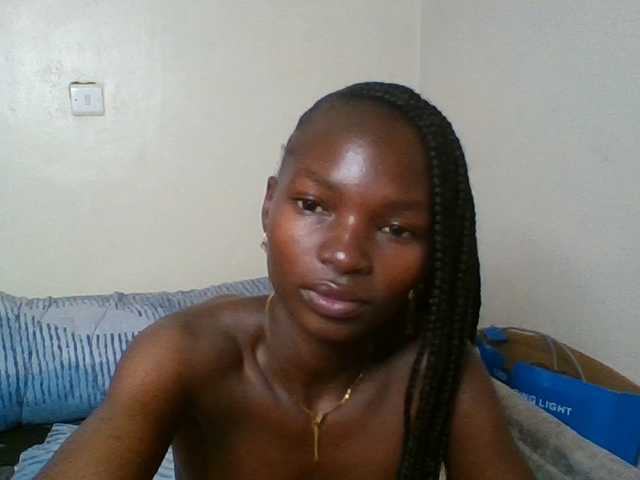 Pocketdoll09 live cam on BongaCams