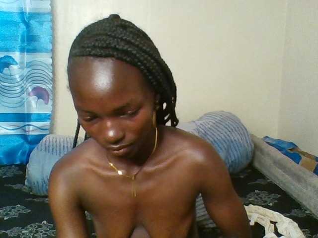 Pocketdoll09 live cam on BongaCams