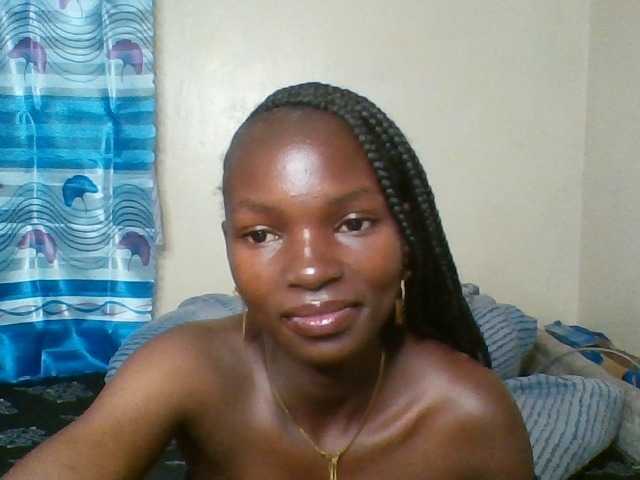 Pocketdoll09 live cam on BongaCams