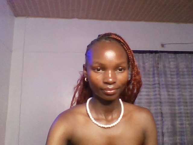 Pocketdoll09 live cam on BongaCams