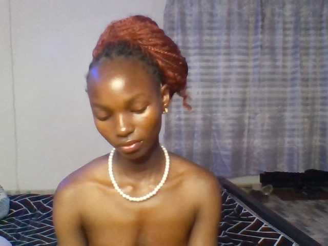 Pocketdoll09 live cam on BongaCams