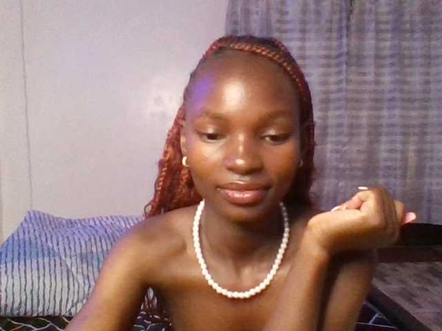 Pocketdoll09 live cam on BongaCams