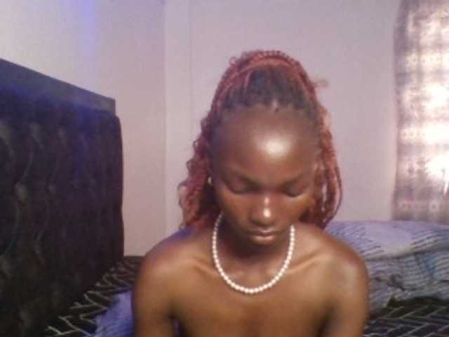 Pocketdoll09 live cam on BongaCams