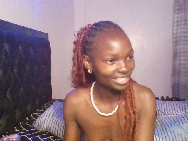 Pocketdoll09 live cam on BongaCams