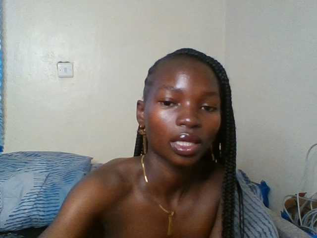 Pocketdoll09 live cam on BongaCams