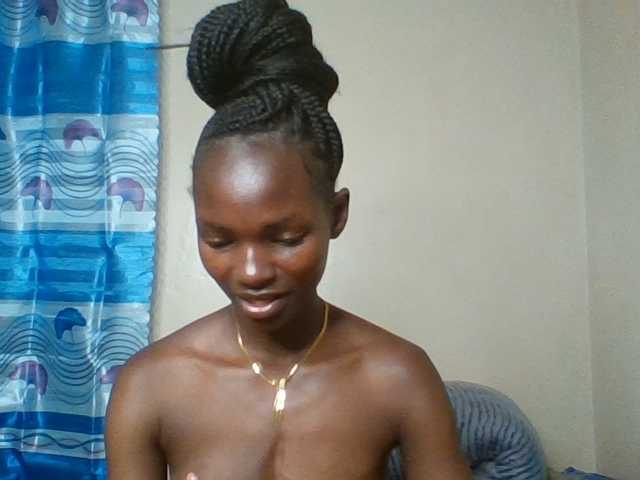 Pocketdoll09 live cam on BongaCams