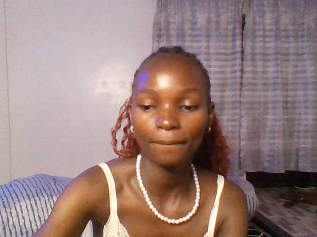 Pocketdoll09 live cam on BongaCams