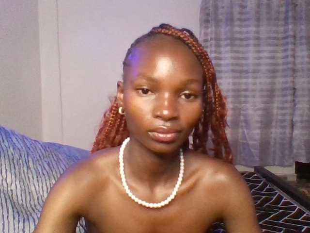 Pocketdoll09 live cam on BongaCams