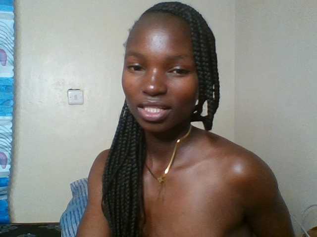 Pocketdoll09 live cam on BongaCams