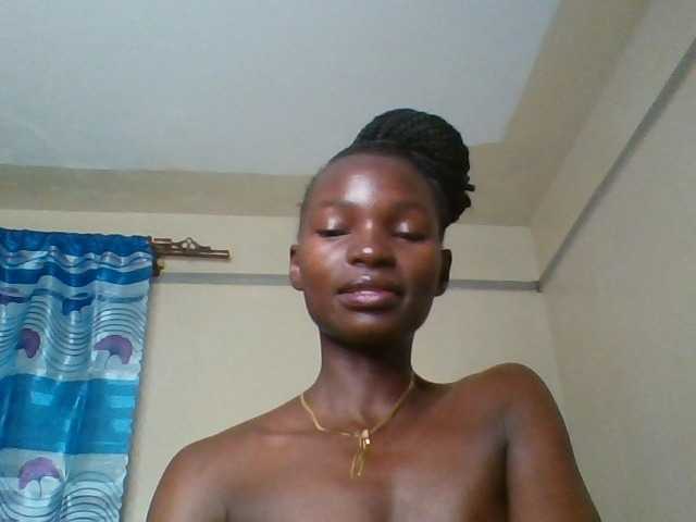 Pocketdoll09 live cam on BongaCams