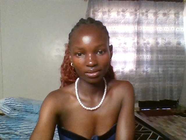 Pocketdoll09 live cam on BongaCams