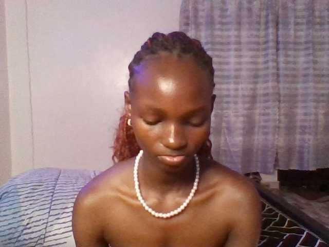 Pocketdoll09 live cam on BongaCams
