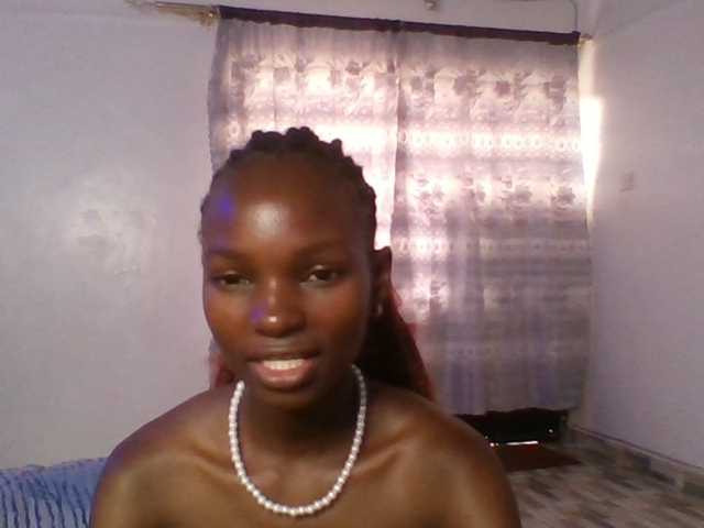 Pocketdoll09 live cam on BongaCams