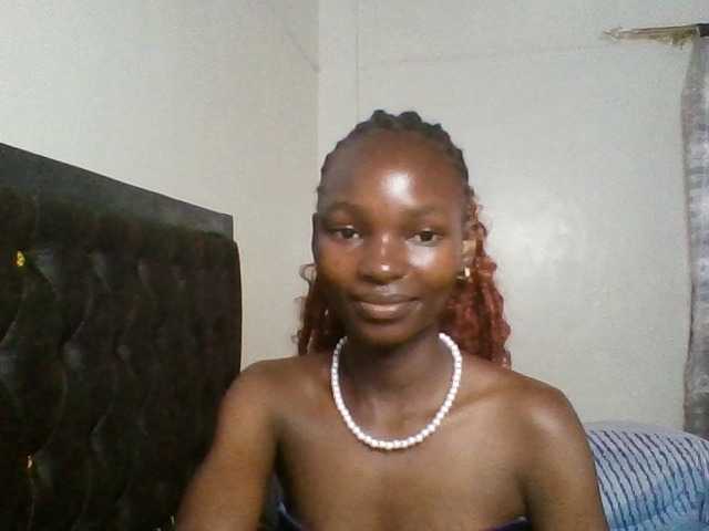 Pocketdoll09 live cam on BongaCams