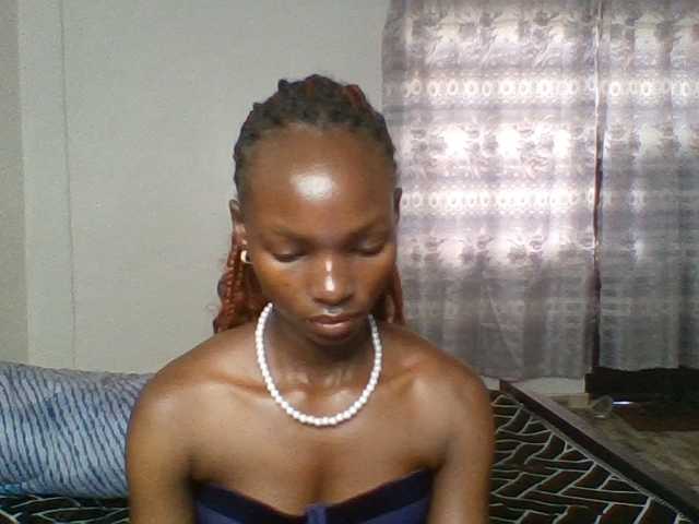 Pocketdoll09 live cam on BongaCams