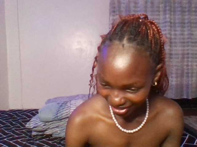 Pocketdoll09 live cam on BongaCams