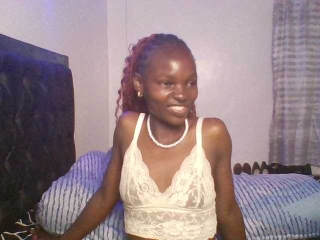 Pocketdoll09 live cam on BongaCams