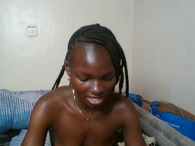 Pocketdoll09 live cam on BongaCams