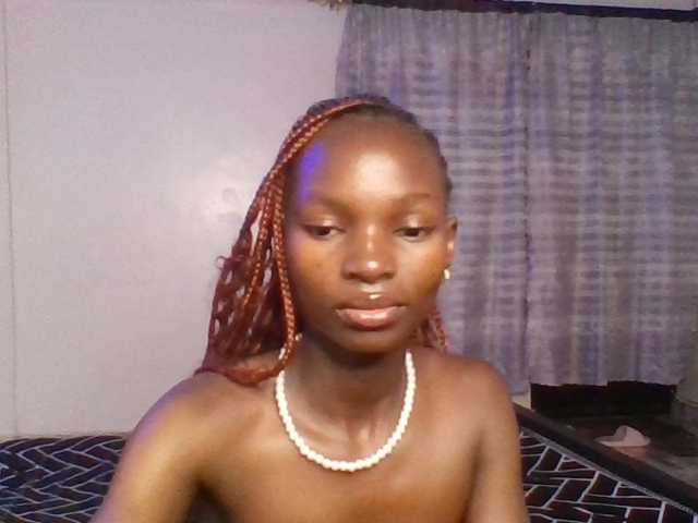 Pocketdoll09 live cam on BongaCams