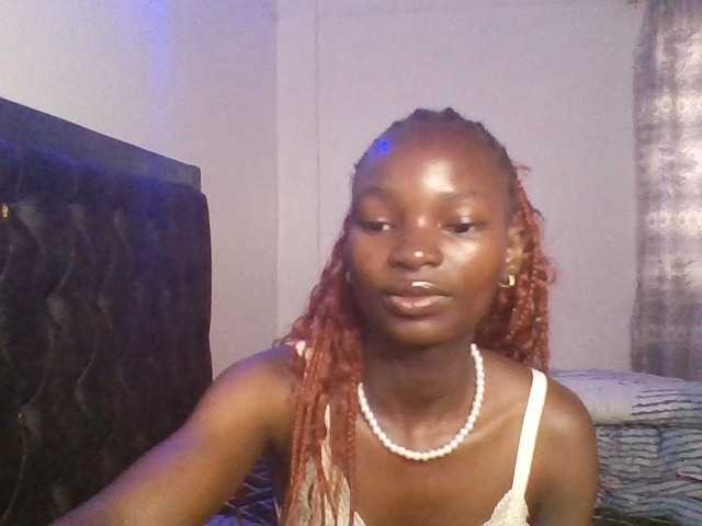 Pocketdoll09 live cam on BongaCams