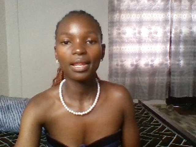 Pocketdoll09 live cam on BongaCams