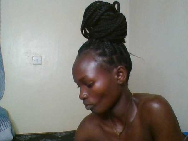 Pocketdoll09 live cam on BongaCams