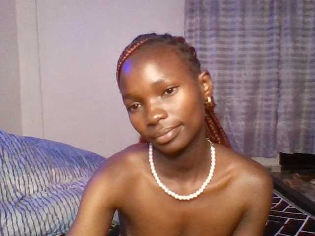 Pocketdoll09 live cam on BongaCams