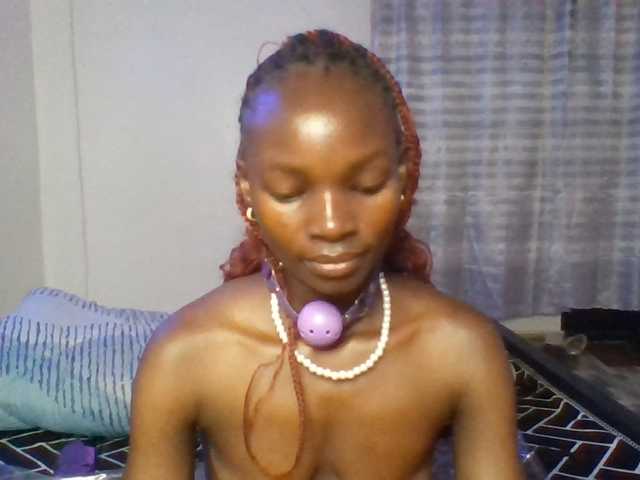 Pocketdoll09 live cam on BongaCams
