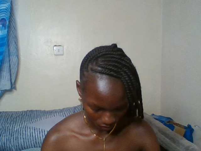 Pocketdoll09 live cam on BongaCams
