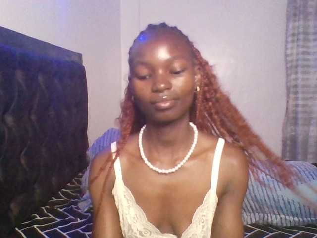 Pocketdoll09 live cam on BongaCams