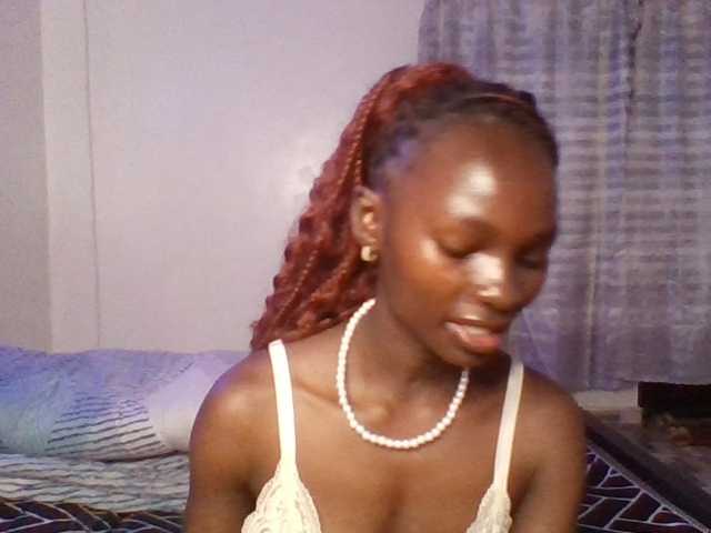 Pocketdoll09 live cam on BongaCams