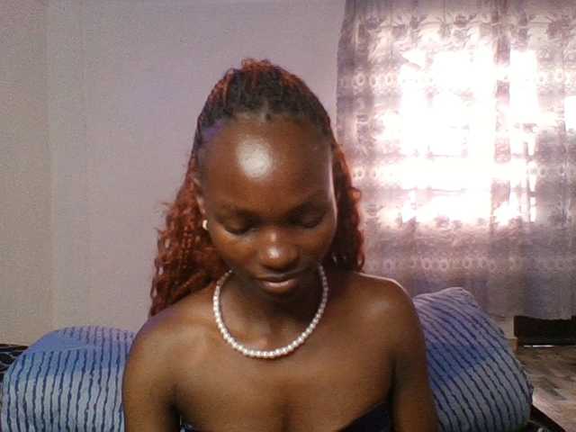 Pocketdoll09 live cam on BongaCams