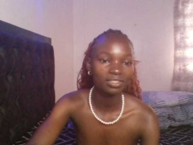 Pocketdoll09 live cam on BongaCams