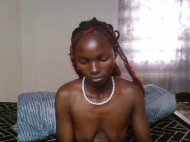 Pocketdoll09 live cam on BongaCams