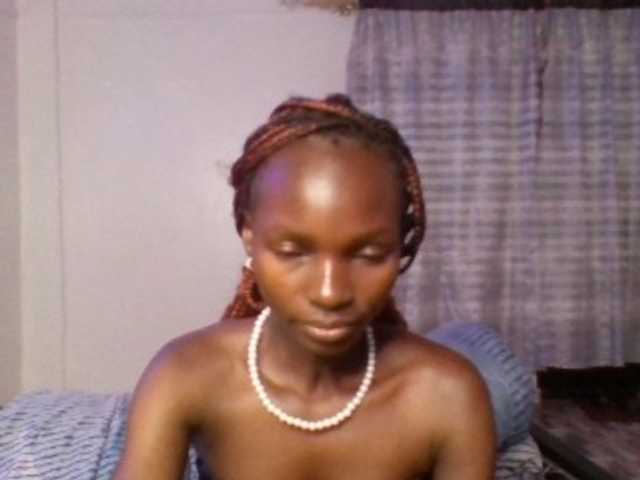 Pocketdoll09 live cam on BongaCams