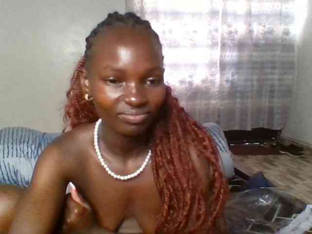 Pocketdoll09 — live female cam on BongaCams